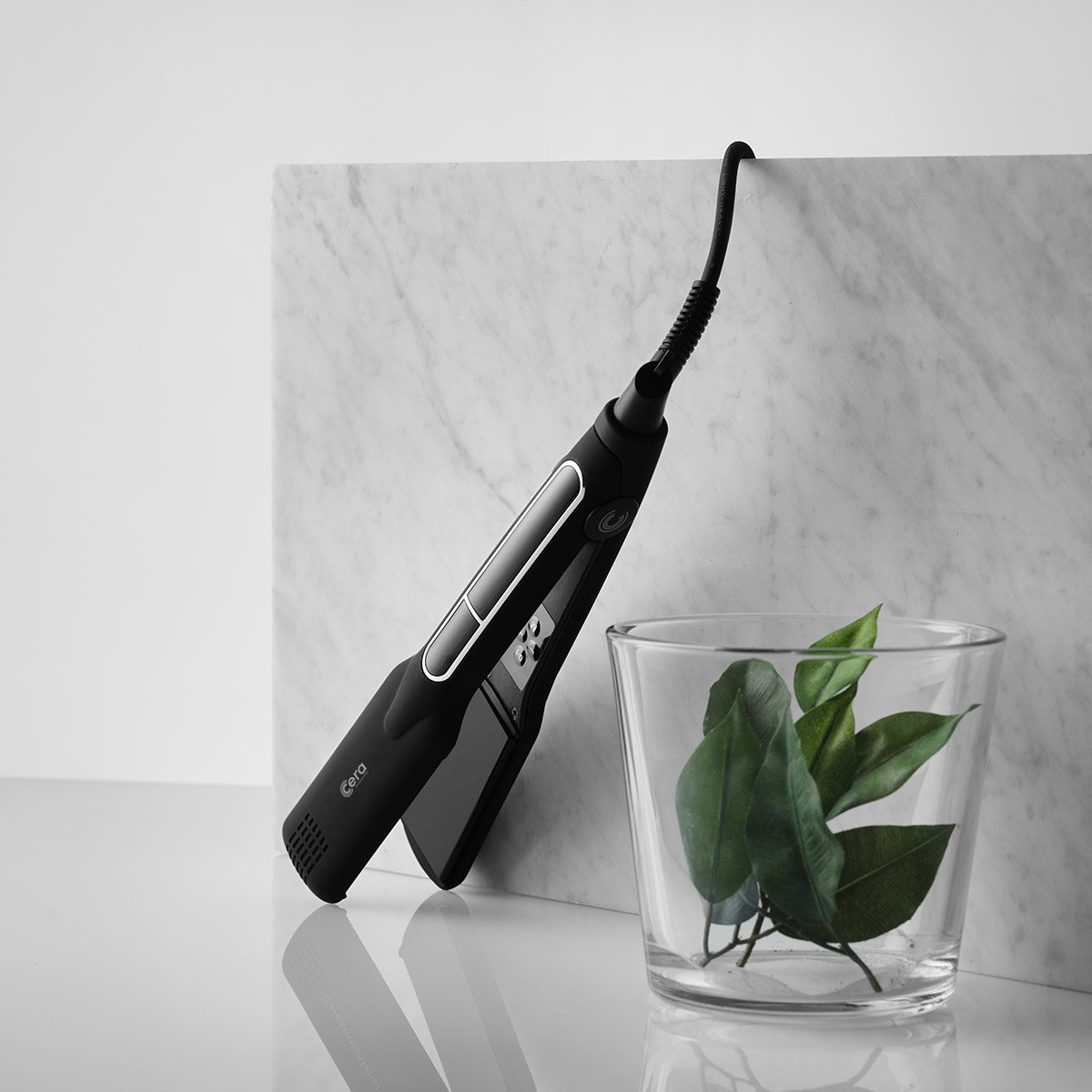 Cera Wide Straightener Fladjern Tilbehor Street Salon